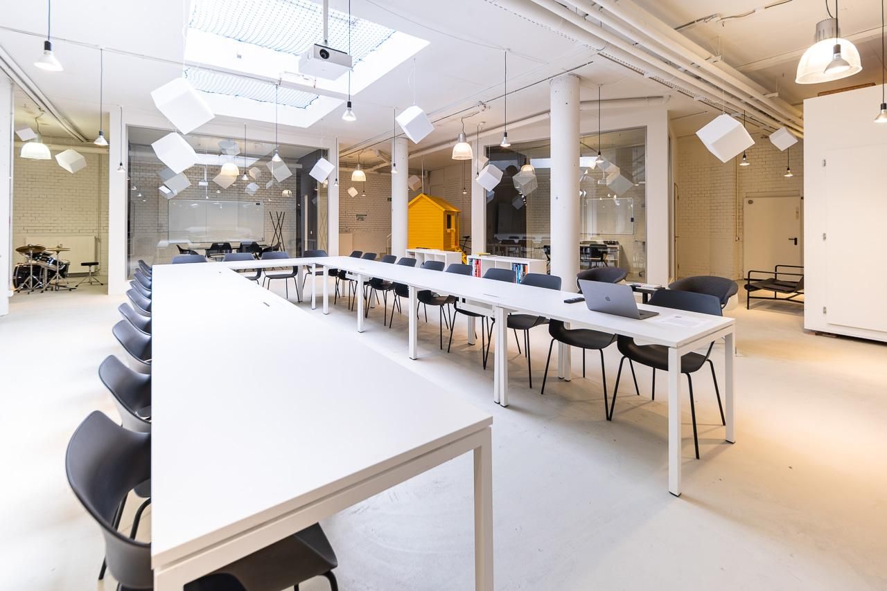 Berlin  Workshop spaces ClubHouse (entire space) image 3