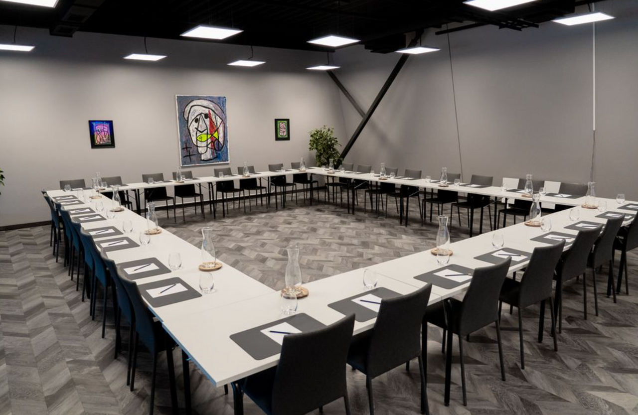 Riga  Konferenzräume T HALL image 0