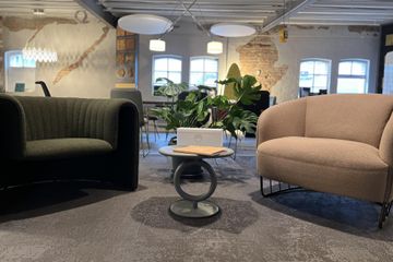 Frankfurt am Main Kreatives Meeting Coworking Space Workloft und Konferenzraum image 2