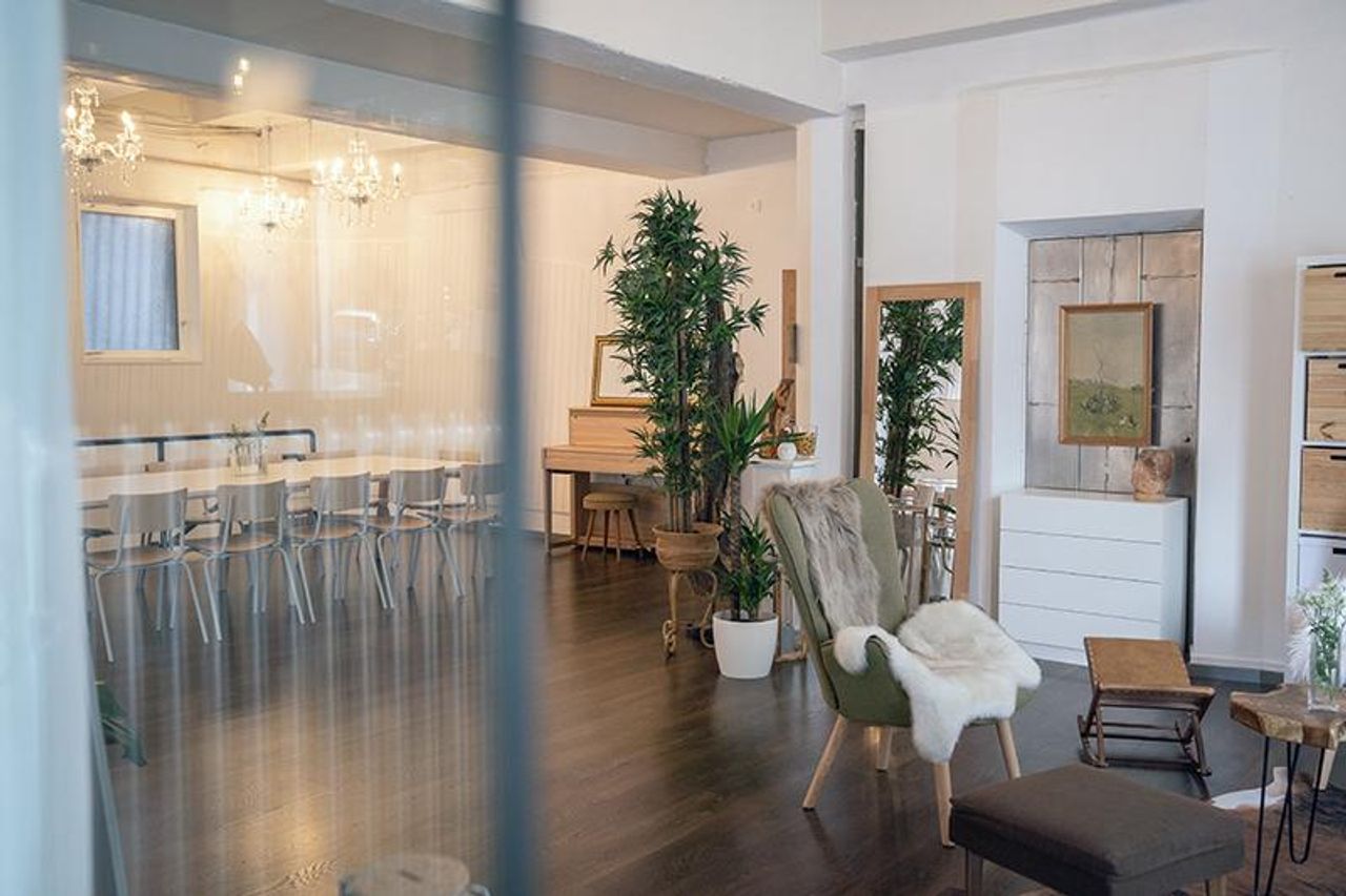 Stuttgart Mobiles Arbeiten Tagungsräume LUNCA - Kreativraumvermietung Stuttgart West image 1