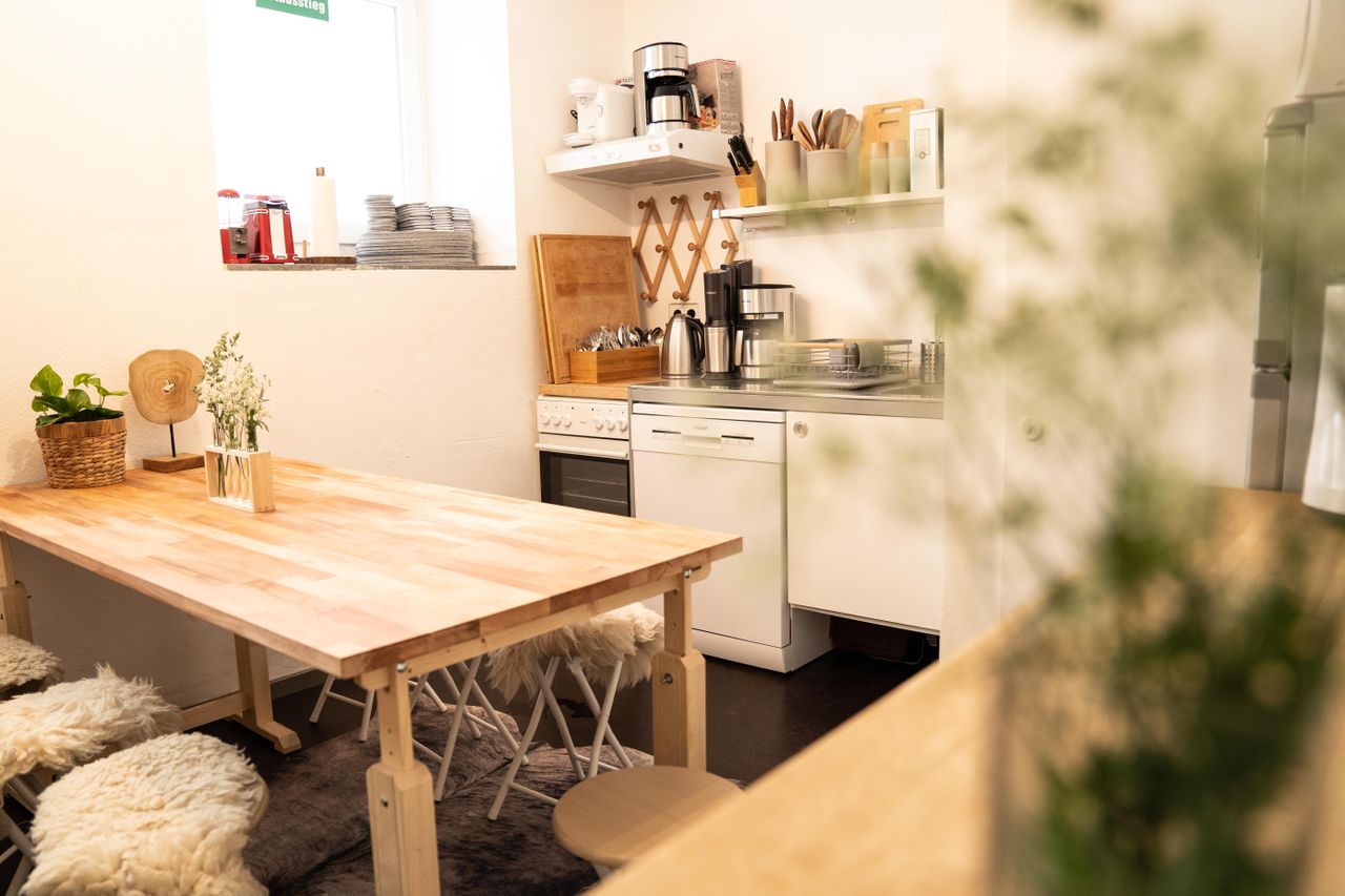 Stuttgart Mobiles Arbeiten Tagungsräume LUNCA - Kreativraumvermietung Stuttgart West image 36