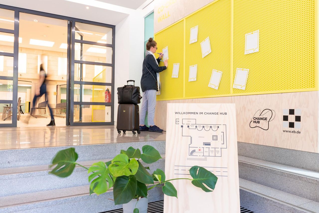 Berlin Kreatives Meeting Workshop Room Open Space - Workshopraum für größere Gruppen oder agile Eventfläche image 21