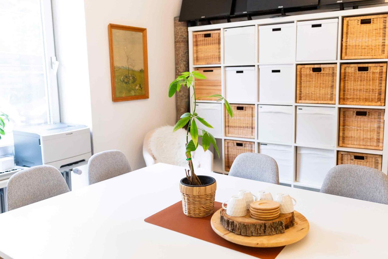 Stuttgart  Tagungsraum LUNCA - Toller Meetingraum in Stgt West für bis zu 8 Personen image 7