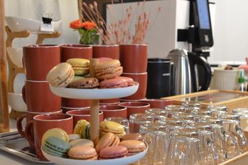 Stuttgart  Tagungsraum LUNCA - Toller Meetingraum in Stgt West für bis zu 8 Personen image 0