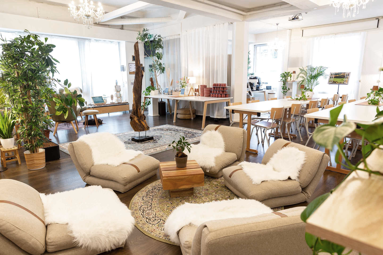 Stuttgart Mobiles Arbeiten Tagungsräume LUNCA - Kreativraumvermietung Stuttgart West image 2