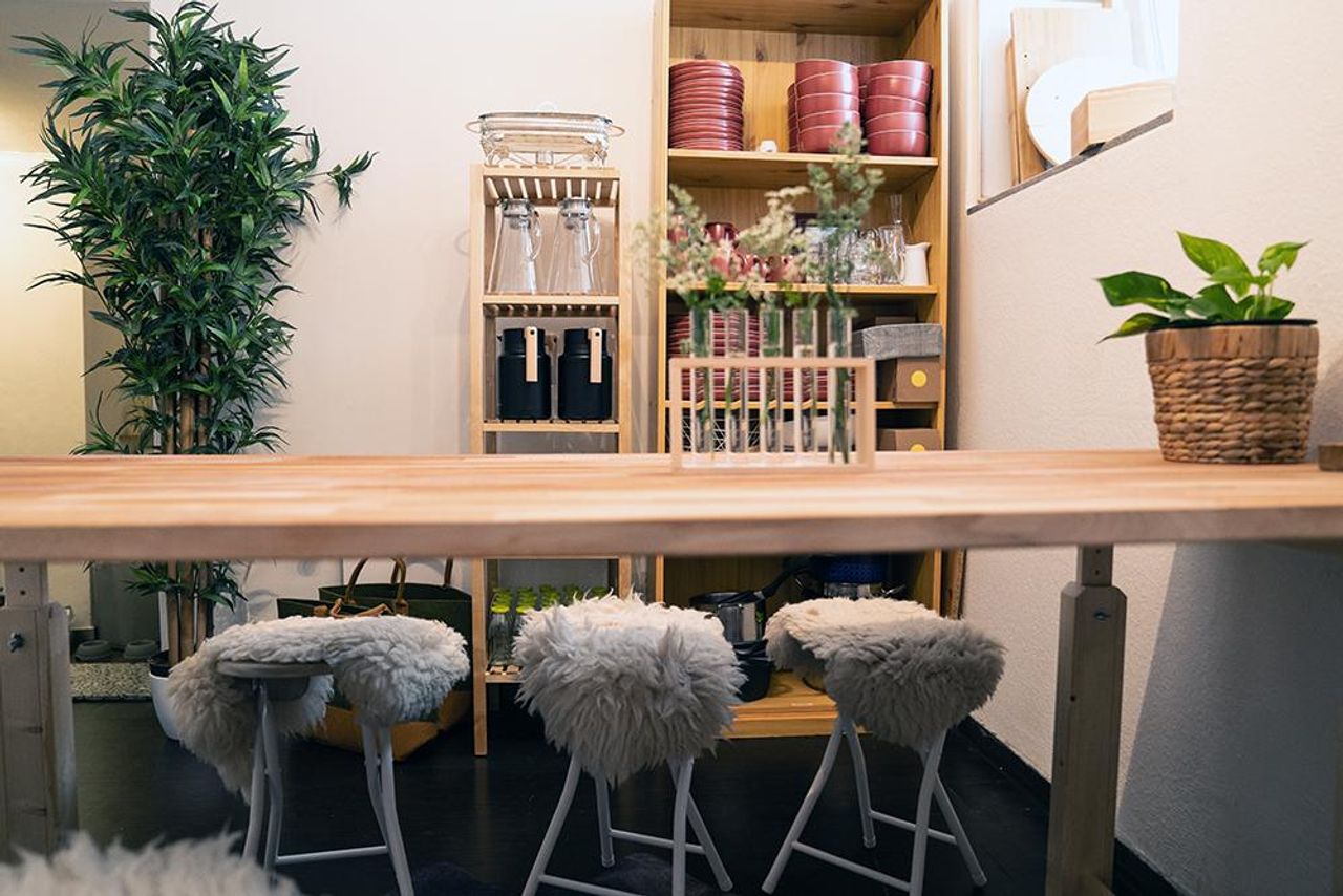 Stuttgart Mobiles Arbeiten Tagungsräume LUNCA - Kreativraumvermietung Stuttgart West image 33