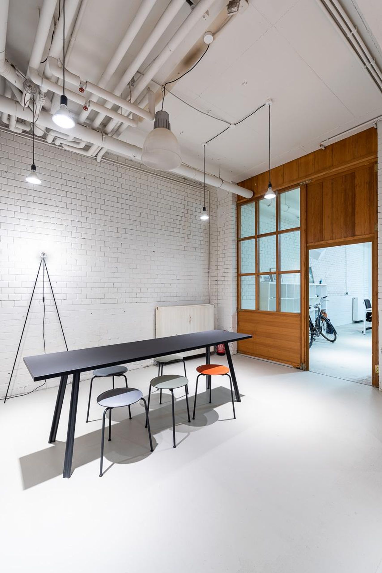 Rest of the World   UFER ClubHouse image 9